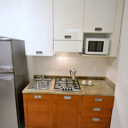 Luminous Flat With Shared Garden Next To The Sea Διαμέρισμα